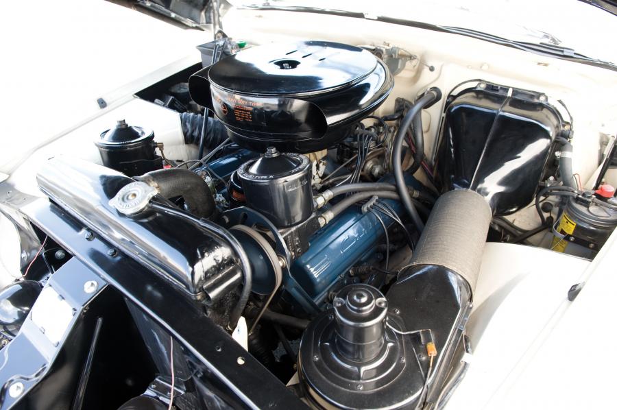  Cadillac Eldorado Convertible 1953 года  (фото 37 из 39)